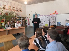 Встреча Председателя ТИК С.Л.Чубова в клубе Молодых избирателей